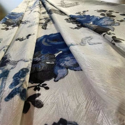 Fischgrätenmuster das Chiffon- druckte Frauen-Klagen-Gewebe 100gsm und Polyester