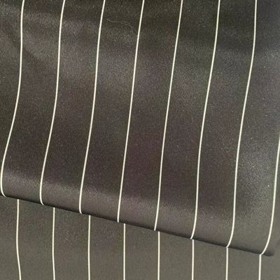 Lüften Sie imitiertes Seidengewebe 150Dx150D 130GSM Glänzende Laminierung