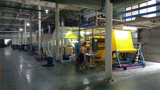 Statisches Garn-beschichtender Polyester-Oxford-Stoff 200dx200d 100gsm
