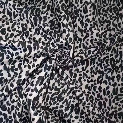 rohseide-Gewebe 80gsm 75dx75d 150cm Polypu, die Polyester 100 beschichtet