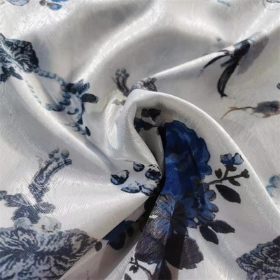 Fischgrätenmuster das Chiffon- druckte Frauen-Klagen-Gewebe 100gsm und Polyester