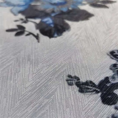 Fischgrätenmuster das Chiffon- druckte Frauen-Klagen-Gewebe 100gsm und Polyester