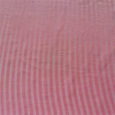 Frauen 104gsm entsprechen Gewebe-Jacquardwebstuhl-Streifen-Seeinsel-Faden-Polyester-Gewebe 50dx75d